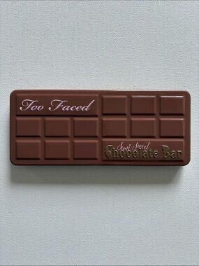 Too Faced Semi-Sweet Chocolate Bar Eyeshadow Palette